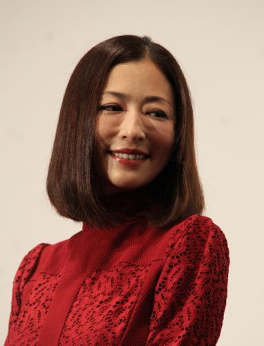 【画像・写真】松雪泰子“息子”からプレゼント金額暴露され赤面「ゲームを買うための…」