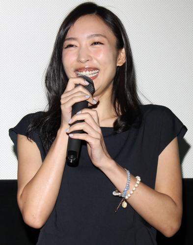 黒川芽衣　セクシーくノ一衣装披露も「アクションできなかった」と不満