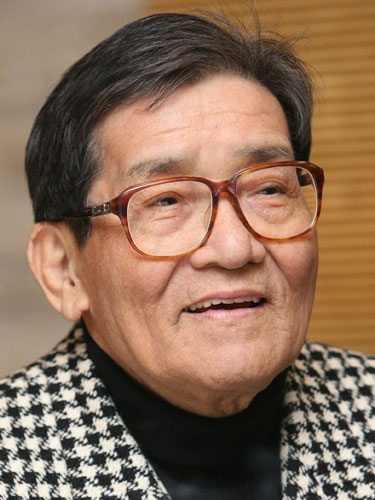 【画像・写真】橘家圓蔵さん死去　８１歳　黒縁眼鏡となぞかけで人気