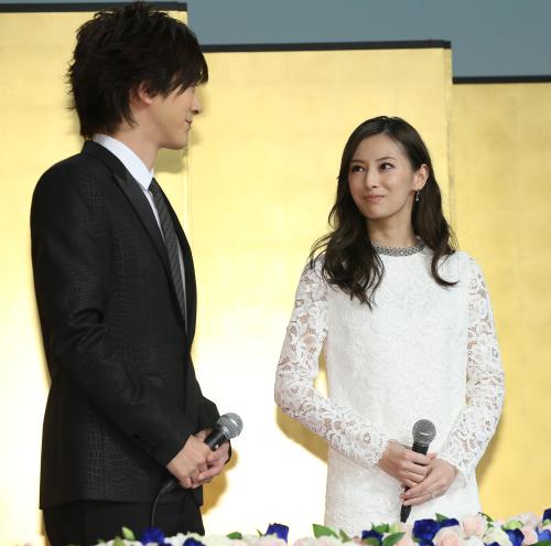 【画像・写真】DAIGO＆北川景子　１並び「ゾロ目」婚！プロポーズは「KSK」