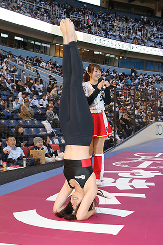 【画像・写真】ＱＶＣで「マリーンズ　ＹＯＧＡ　タイム」体の内側温めすっきり