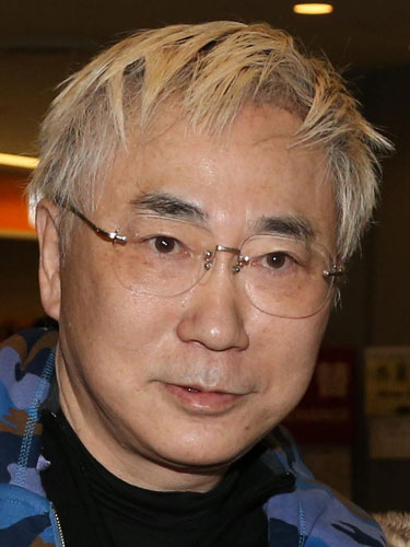 高須院長、１９日に救援物資ヘリ輸送「今から買い出しに行く」