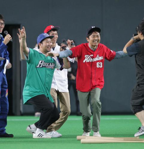 とにかく明るい安村　札幌Ｄでアンガと応援合戦、スタンド沸かせる