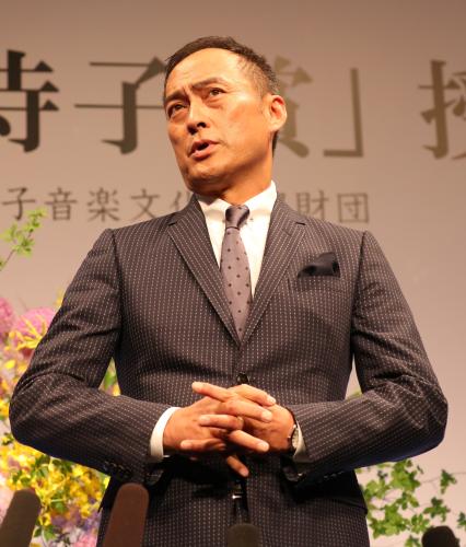 渡辺謙、海老蔵＆麻央にエール　できることは「見守ってやること」