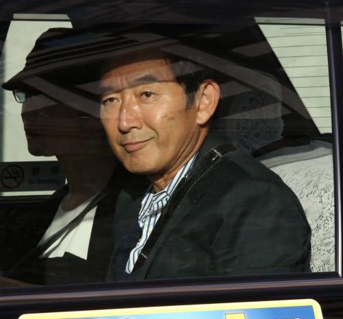 石田純一、妻・理子は出馬へ軟化も…ＣＭ違約金「天文学的な数字」