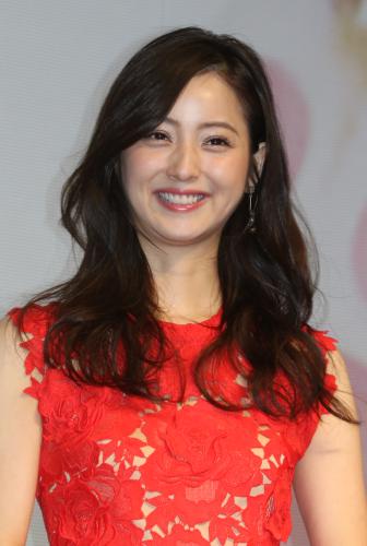 佐々木希　渡部との交際報道イジられ笑顔　結婚は「タイミング」