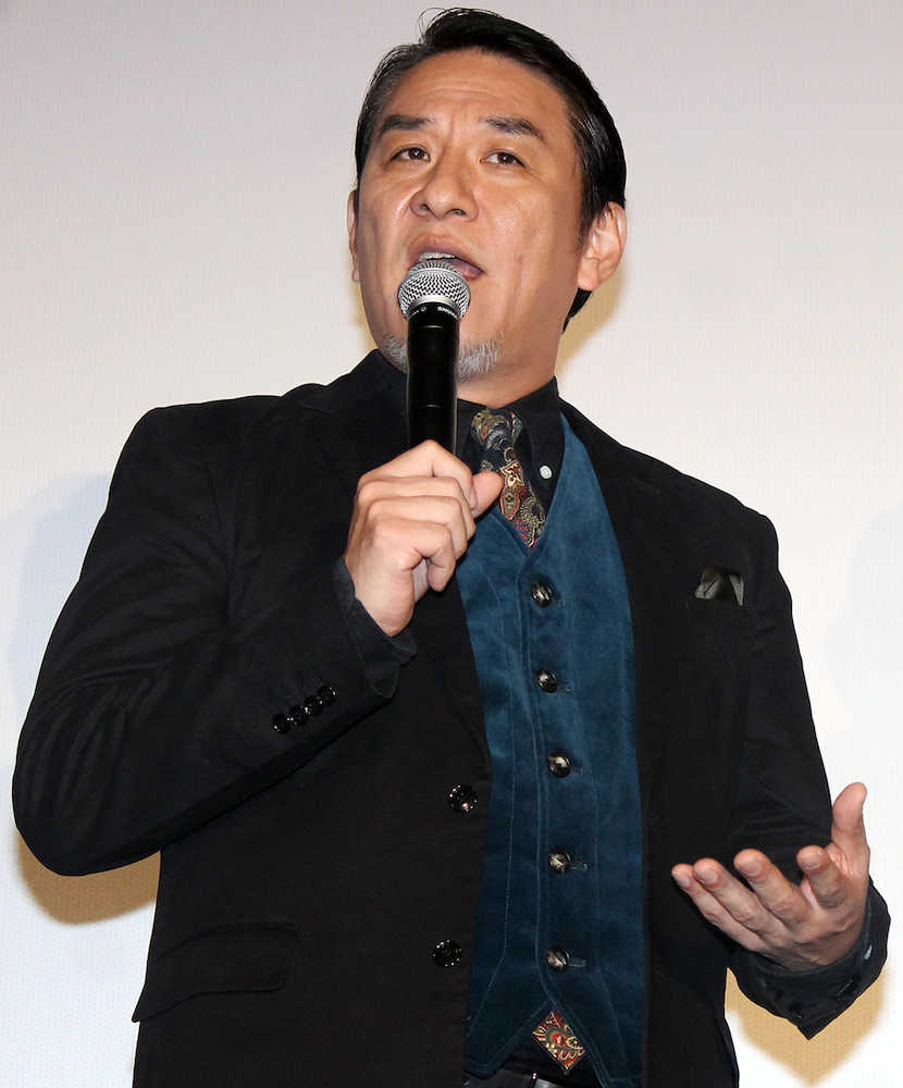 岡田准一　「岡田くーん」コール入りのファン合唱に大照れも「うれしいっす」