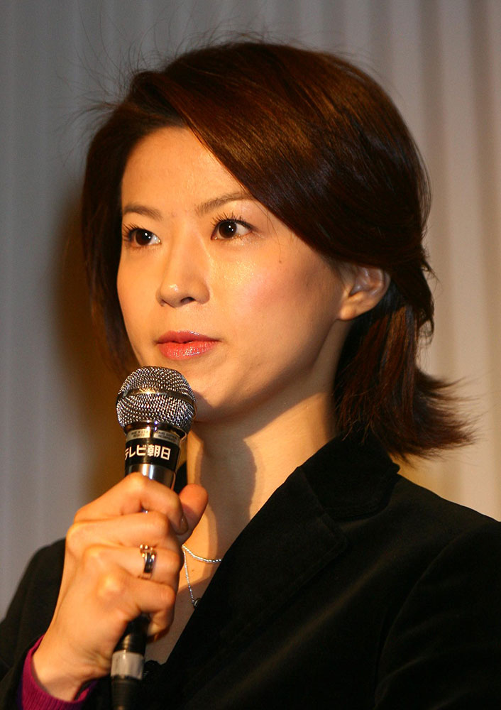 元テレ朝・石井希和アナ、ブログで離婚報告「前を向いて人生を歩んでいきたい」