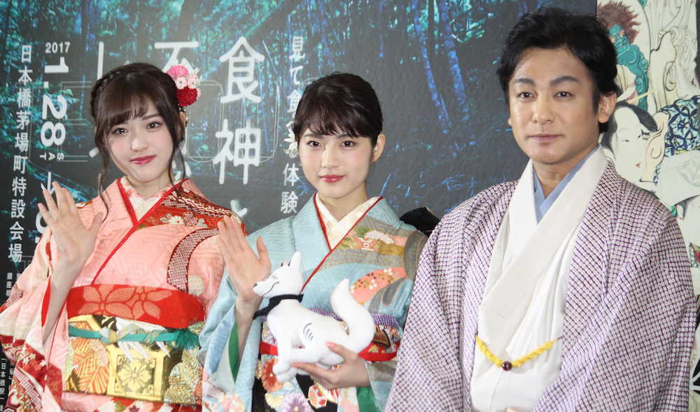 記者発表に出席した（左から）「乃木坂４６」の松村沙友理、若月佑美、片岡愛之助