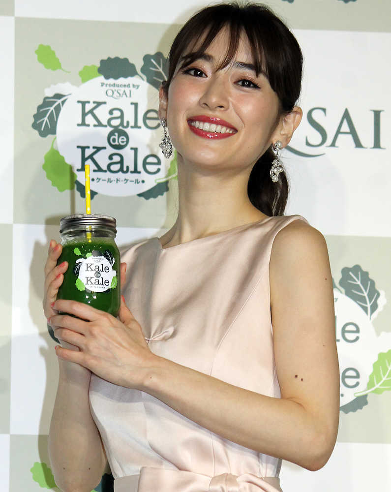 泉里香「くびれ鍛える」“エロふわボディー”の秘けつ明かす