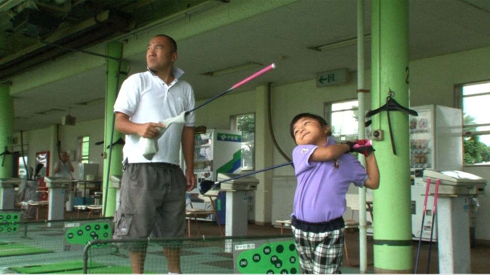 ５歳の天才ゴルファー・須藤弥勒　父の覚悟と献身　親子で目指す世界一