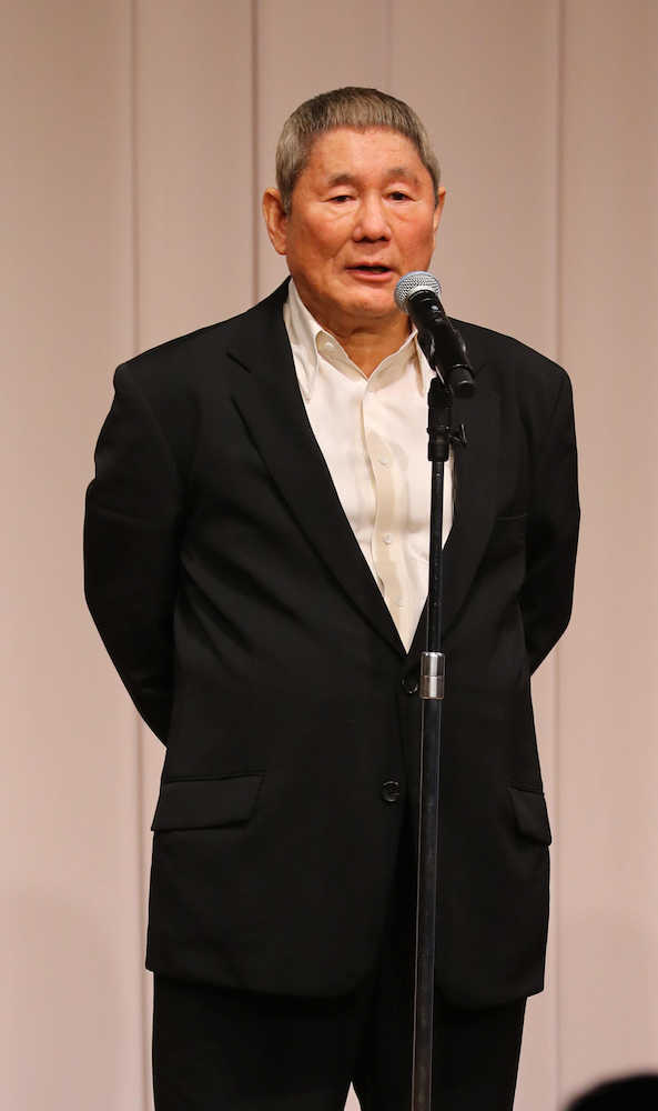 たけし“日本芸能大賞”さんまを絶賛「テレビの作り方を変えた」