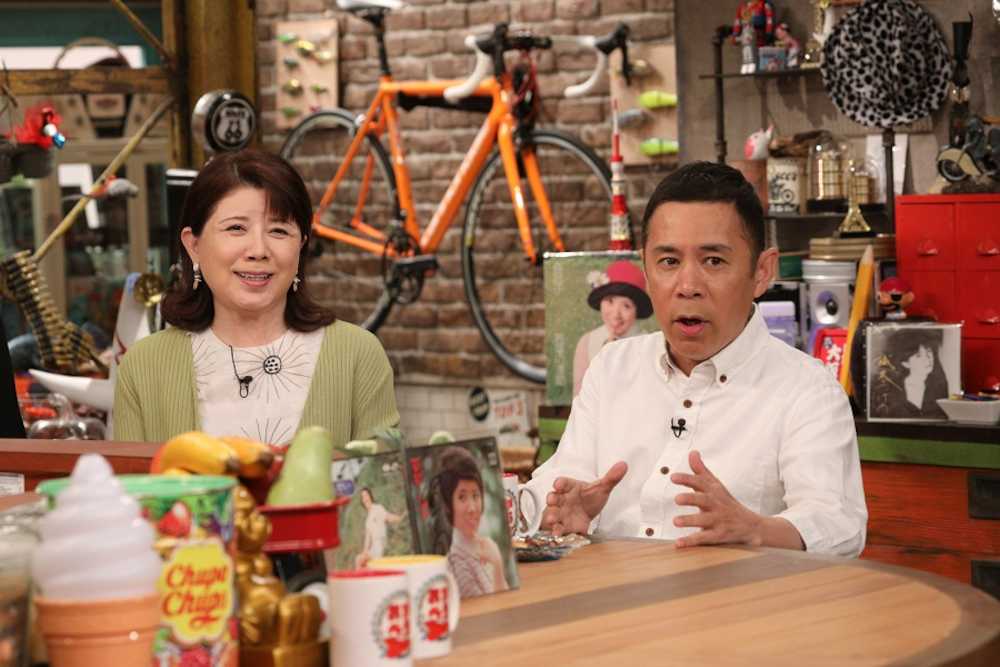 関西テレビ「おかべろ」でトークする森昌子と岡村隆史