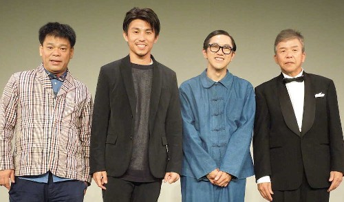ドラマ「Ｊｉｍｍｙ」試写会であいさつに立った（左から）ジミー大西、中尾明慶、六角慎司、村上ショージ


自社撮影　　　　　　　　　　