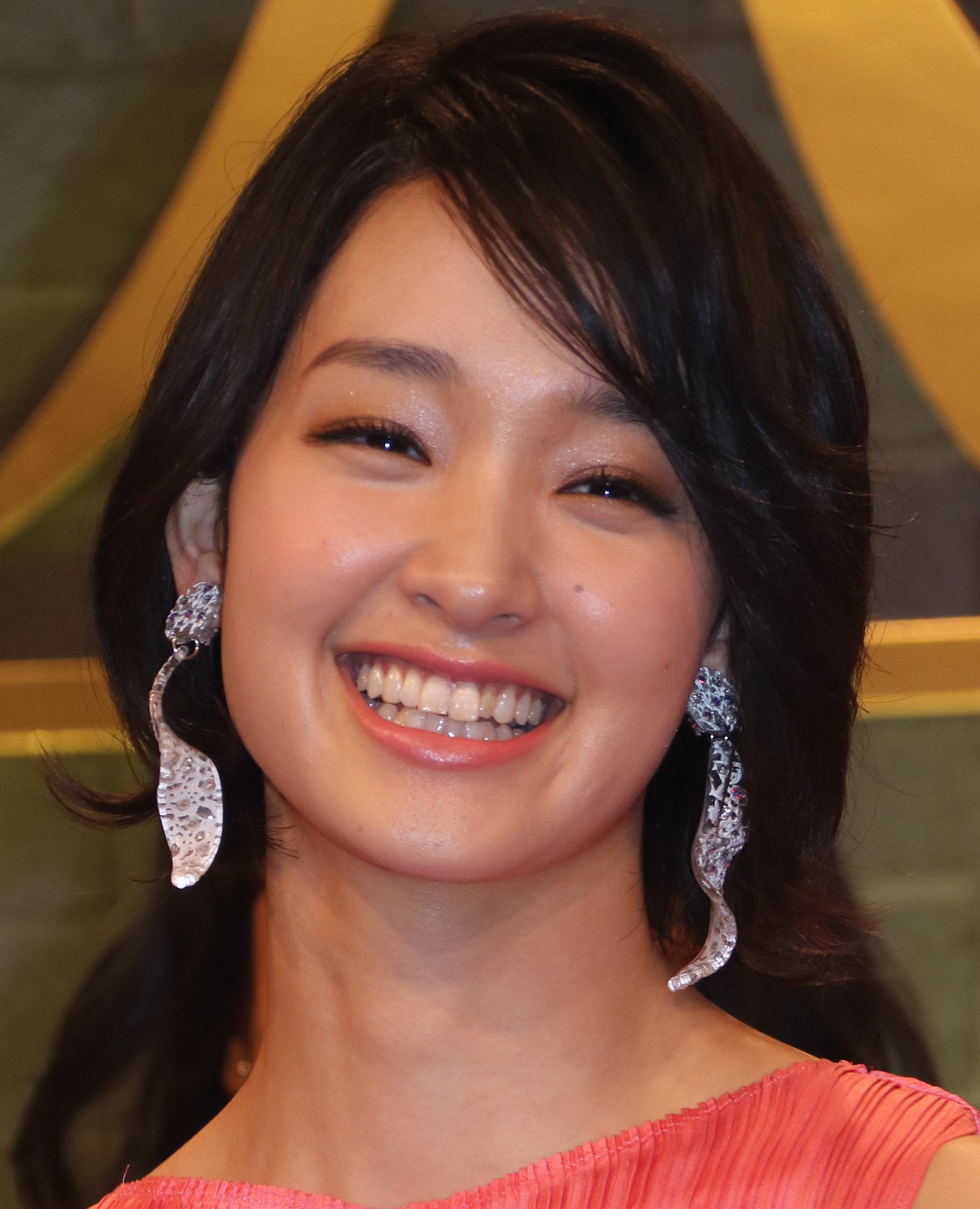 剛力彩芽　前沢社長とのＷ杯観戦インスタ“謝罪”過去投稿全削除へ「住む世界が違う」も交際を糧に成長誓う