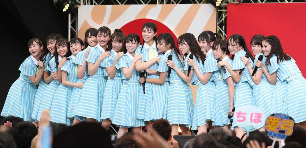 ＳＴＵ４８が熱いステージ＆募金活動「皆さんの温かさ感じた」、テレ朝夏祭りライブ初出演