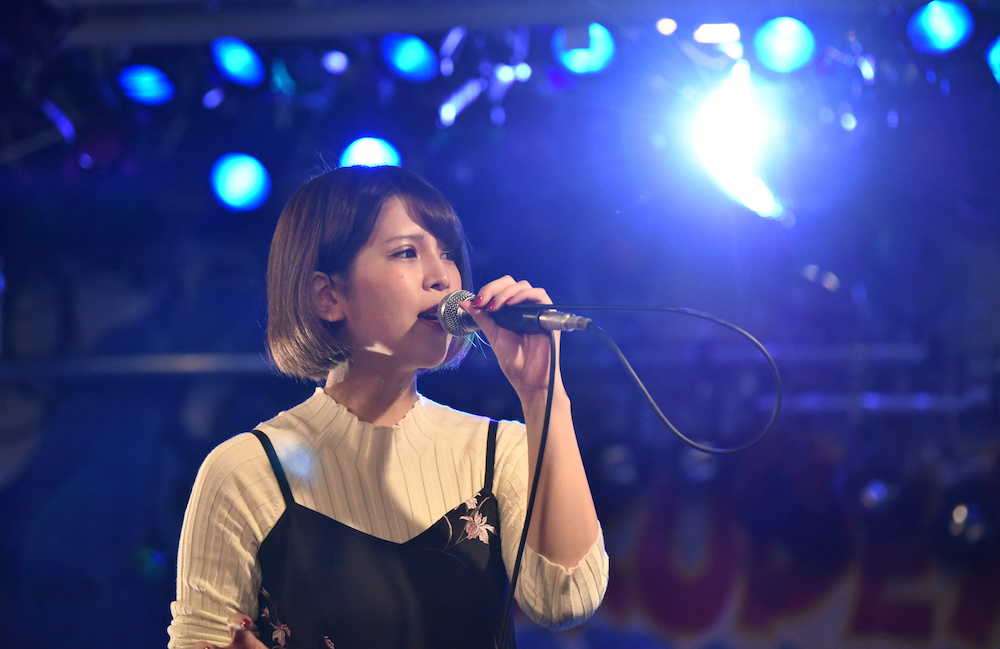 坂口杏里さん涙…芸能界復帰へイベント開催「舞台やトークショー、歌をやりたい」