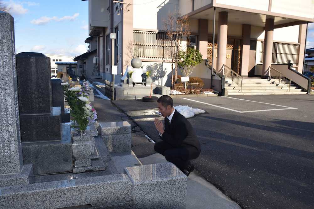 「いだてん」中村勘九郎、日本人女性初の五輪メダリスト・人見絹枝さん墓前でドラマ“力走”の誓い