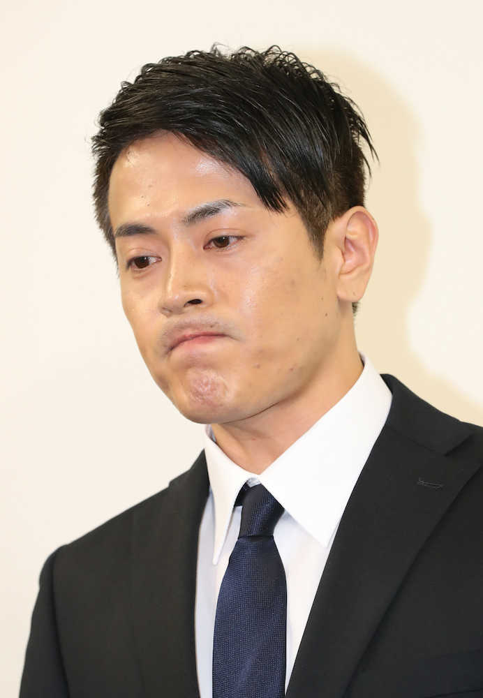 純烈・友井雄亮　復帰願うツイッター閉鎖…署名活動３万人目標　批判の声も