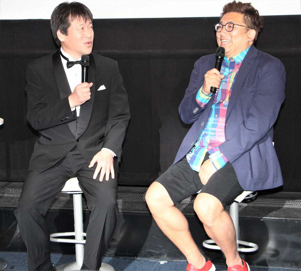 映画「シャザム！」の“爆笑”緊急会見風イベントに出席した佐藤二朗（左）と福田雄一監督