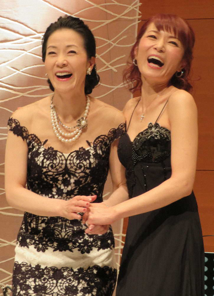 坂本冬美　52歳“前夜祭”コンサート「元気で歌えることが何よりも幸せ」