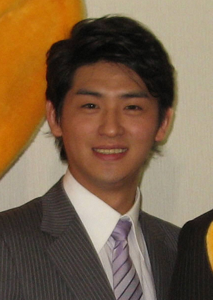 俳優の賀集利樹