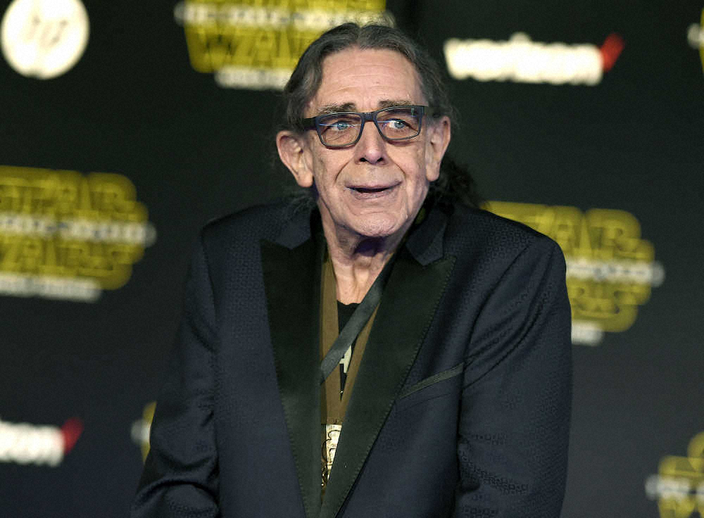 チューバッカ死す　スターウォーズで名演のピーター・メイヒュー氏死去　74歳