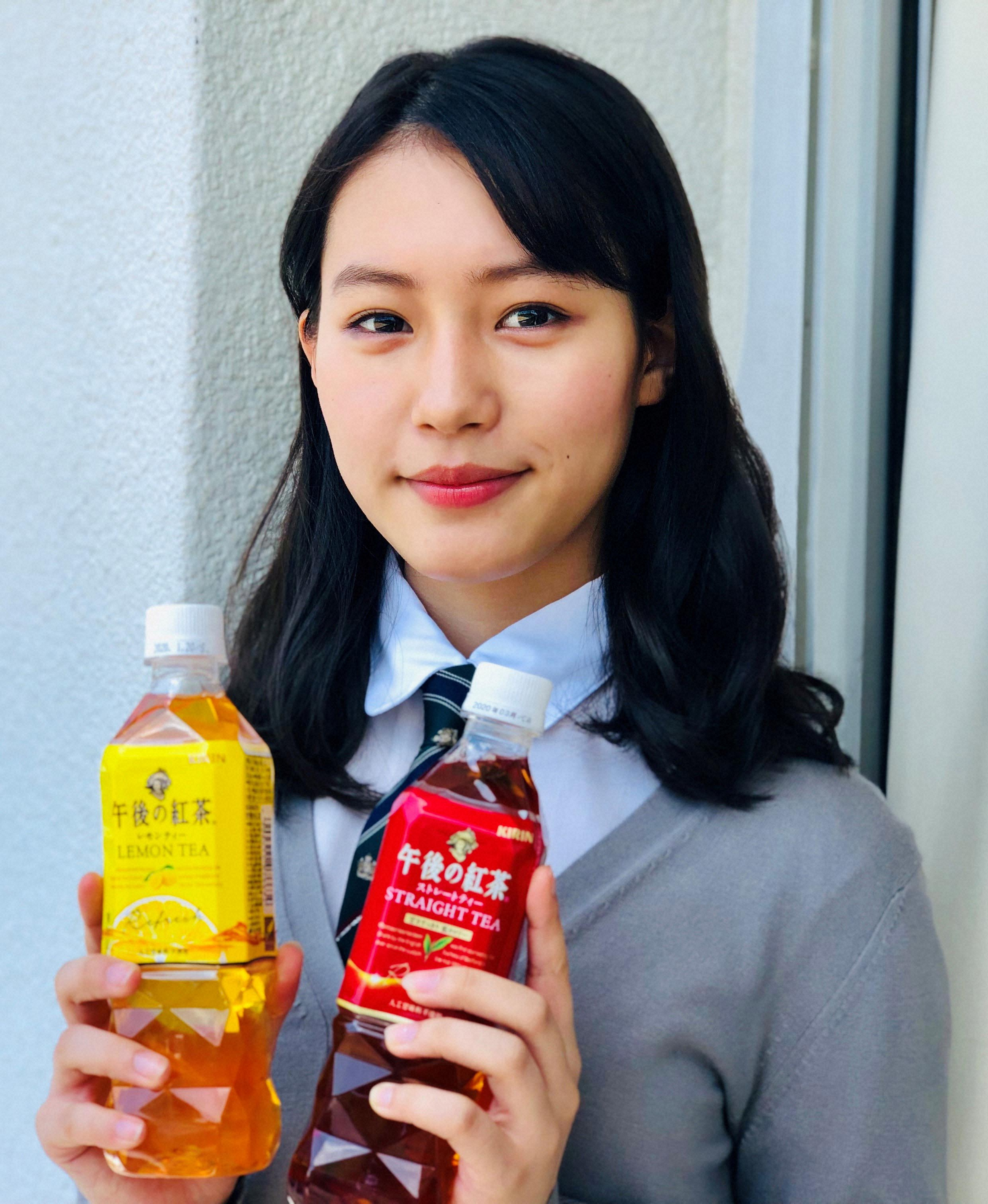 紅茶好き16歳・南沙良がビックリ午後ティー看板娘　新イメキャラに大抜てき