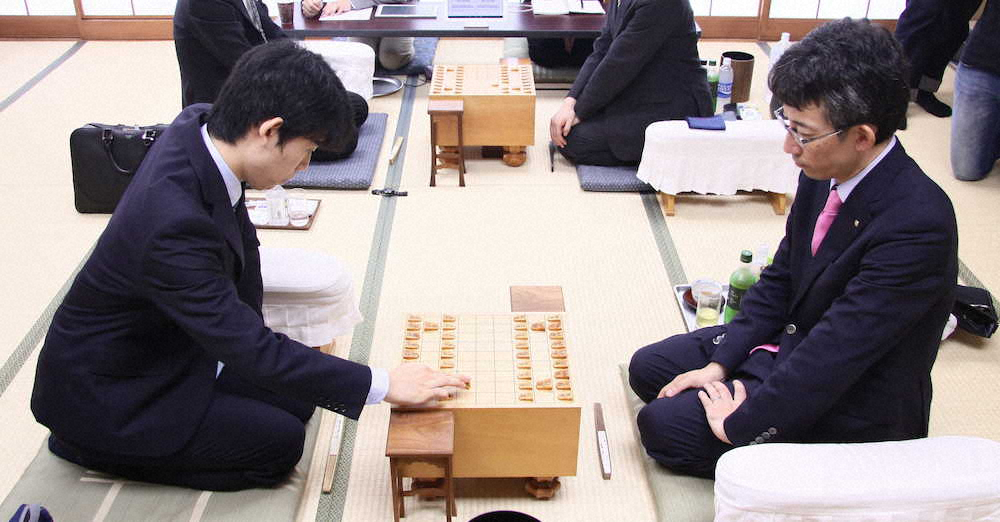 藤井七段“勝負メシ”は「魅惑の肉あんかけニラ玉炒飯」