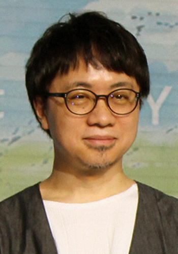 新海誠監督　京アニ火災に沈痛「あまりに巨大な理不尽」「怯まず作り続ける」