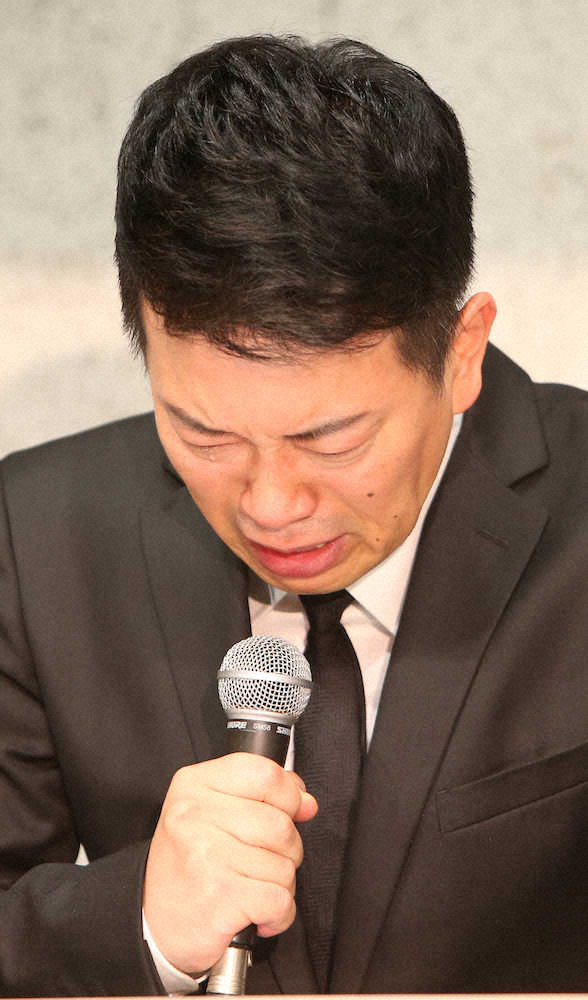 【宮迫・亮会見　一問一答（10）】隠した理由「お金のことを言うと契約解消になるのではという怖さ」