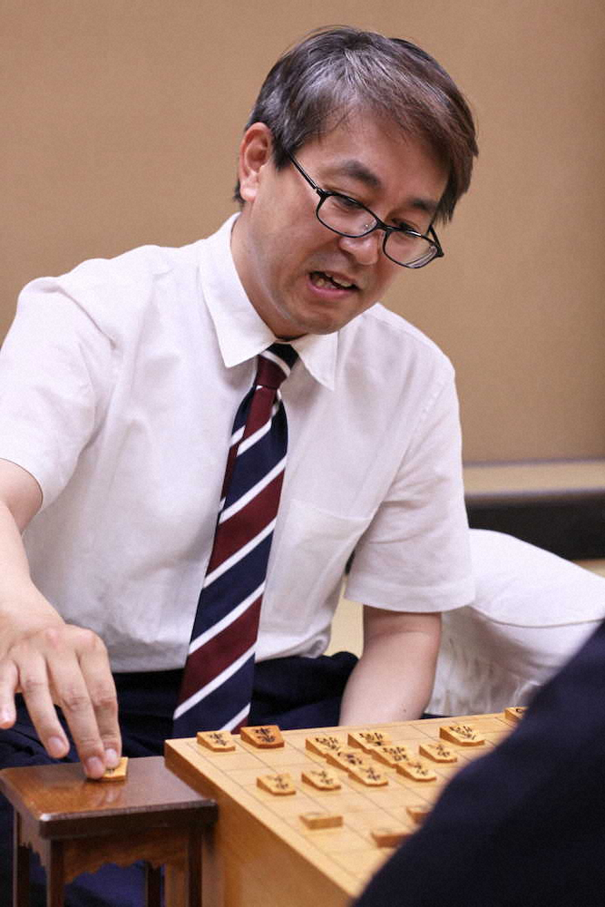 羽生九段＆天彦九段、決勝進出　王将戦二次予選準決勝で勝利