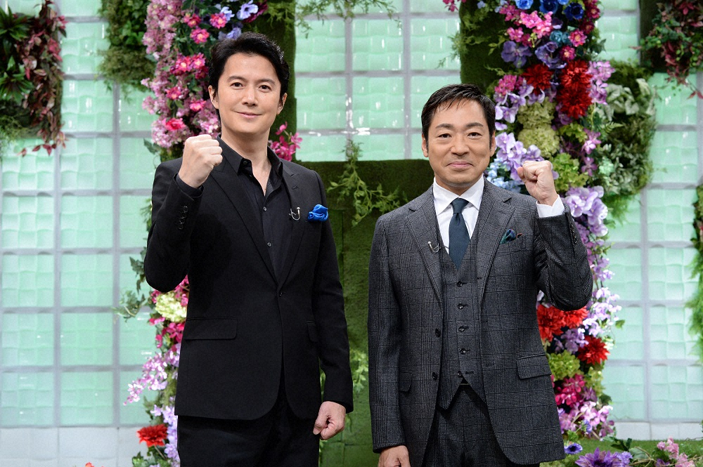 【画像・写真】来年1月2日放送の総合テレビ「福山雅治×香川照之の生きものすごいぜ！」で共演する福山雅治（左）と香川照之（C）NHK