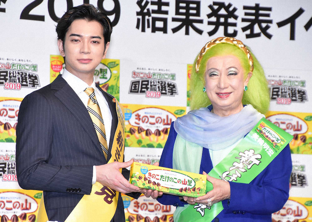 【画像・写真】美輪明宏、脳梗塞から復帰後初イベント　心配の声に感謝「不死鳥のようによみがえってきた」