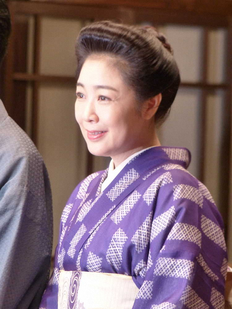 【画像・写真】菊池桃子　再婚後初の公の場　来春朝ドラ「エール」取材会に登場