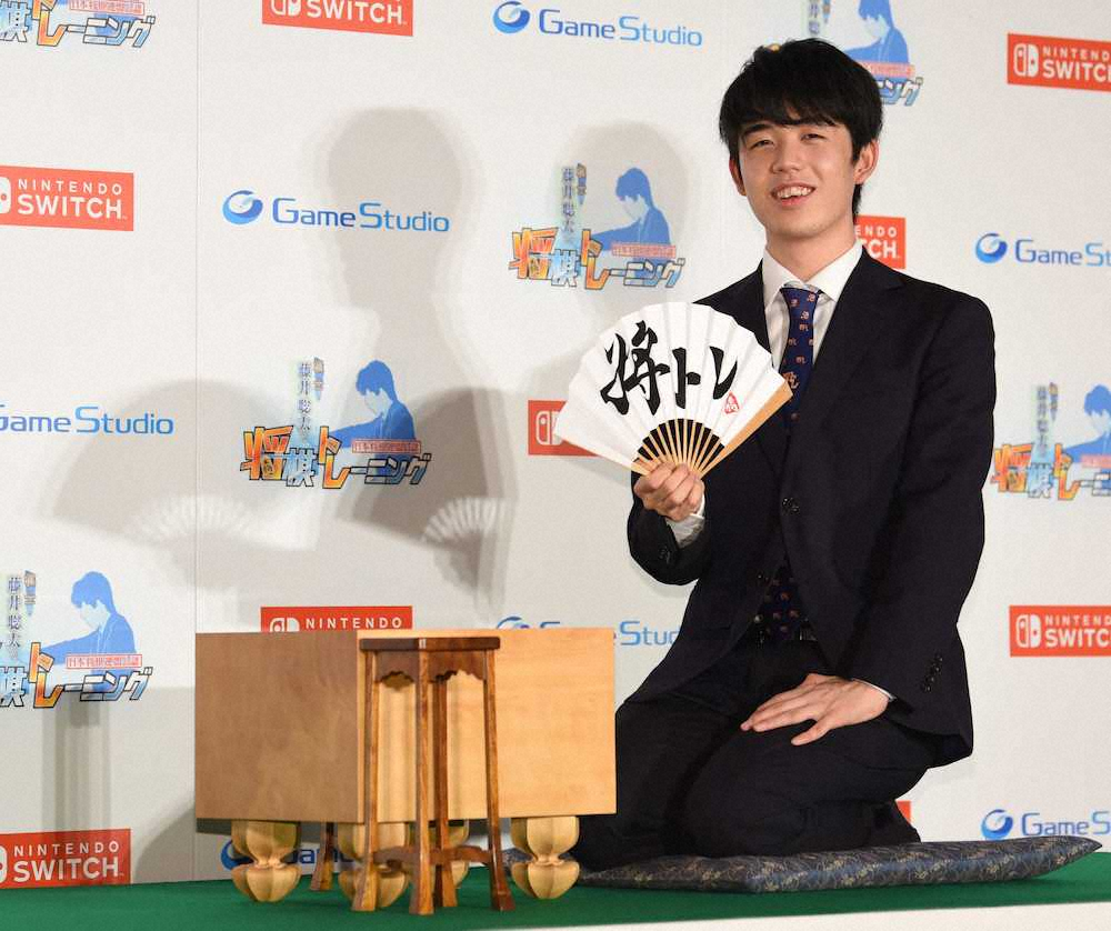 【画像・写真】藤井聡太七段　人生初の囲み取材　対局より「緊張します」　将棋ゲームソフト監修発表