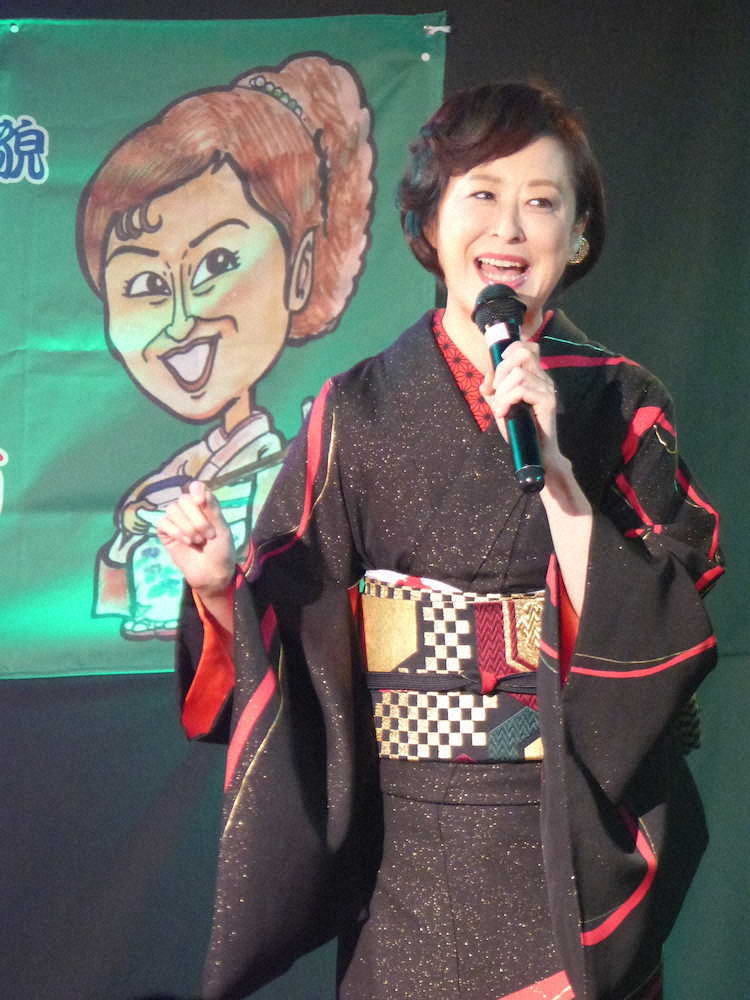 城之内早苗　デビュー35周年、おみくじは「凶」も「紅白を目指していかないと」