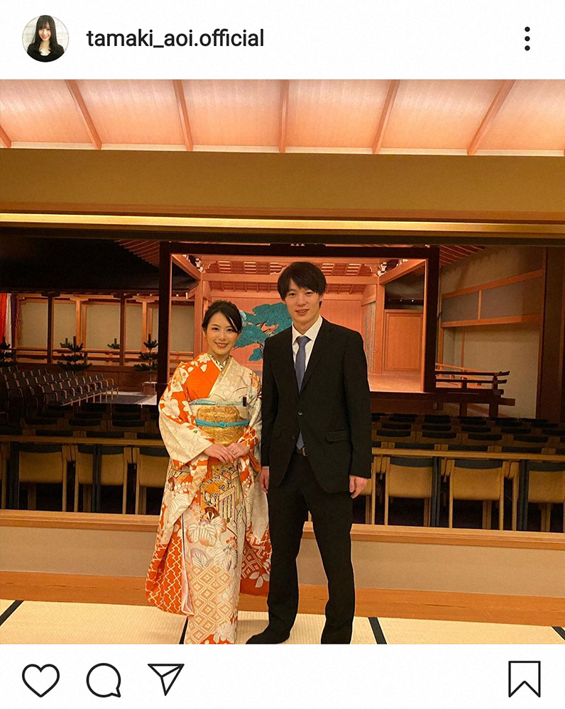 卓球選手の松平健太との結婚を発表した玉木碧。公式インスタグラムより（@tamaki_aoi.official）