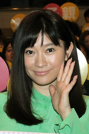 篠原涼子「ごっつええ感じ」への出演は「宝物」、息子もファン「私が鼻フックとかやっても『面白い』って」