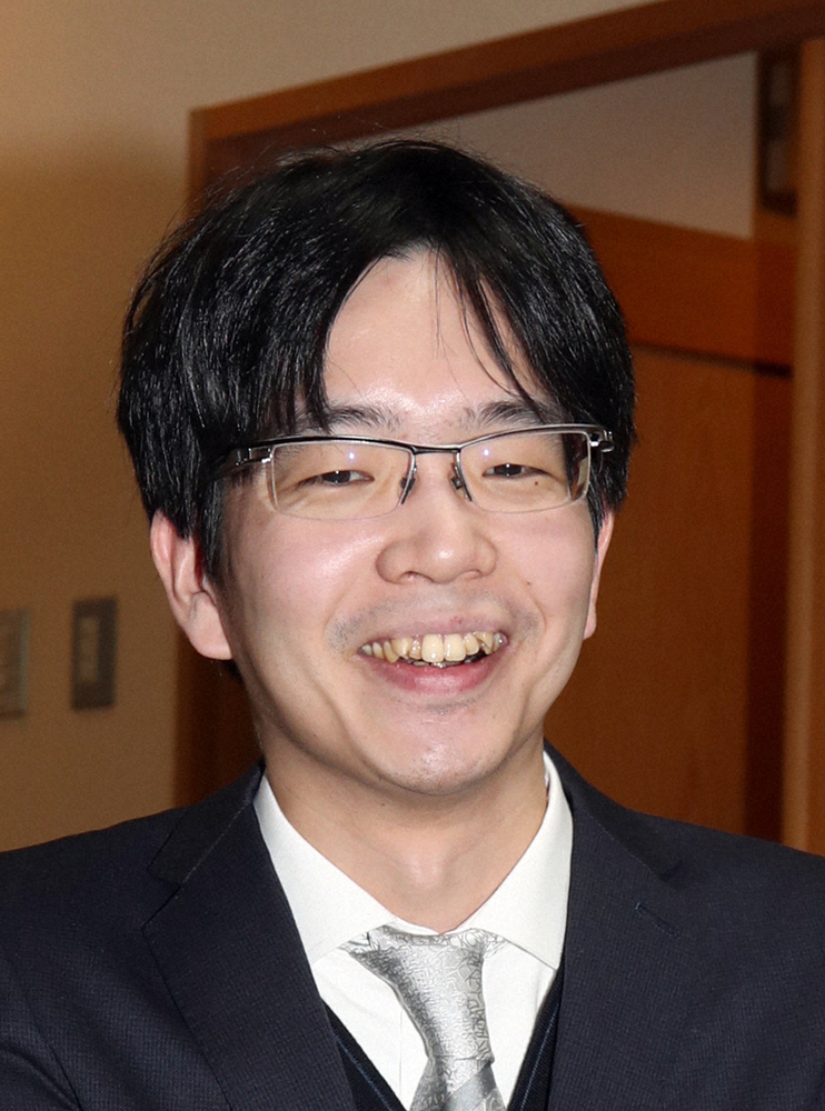 関西囲碁将棋記者クラブ賞　豊島名人・竜王、村川十段が受賞　仲邑菫初段は特別賞