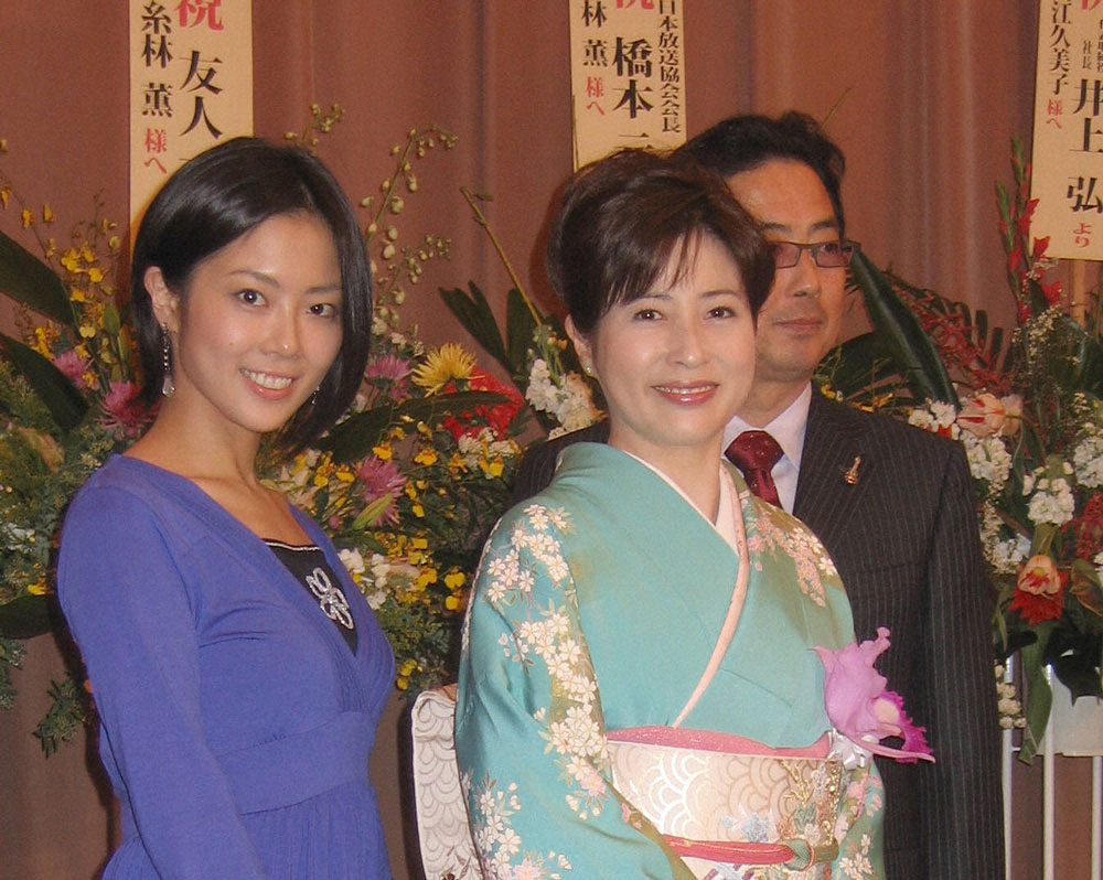 【画像・写真】岡江久美子さん急死に家族も悲痛　夫の大和田獏、娘の美帆ともに自宅で外出自粛