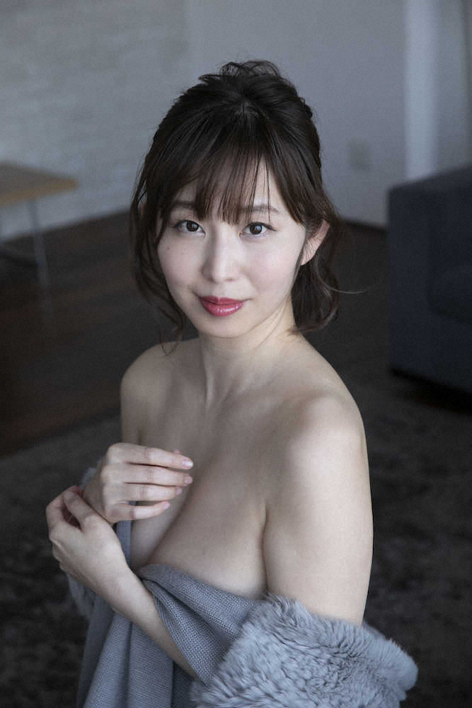 塩地美澄アナ　セクシーショットに挑戦「このようなご時世だからこそ、大胆さは自粛しておりません」