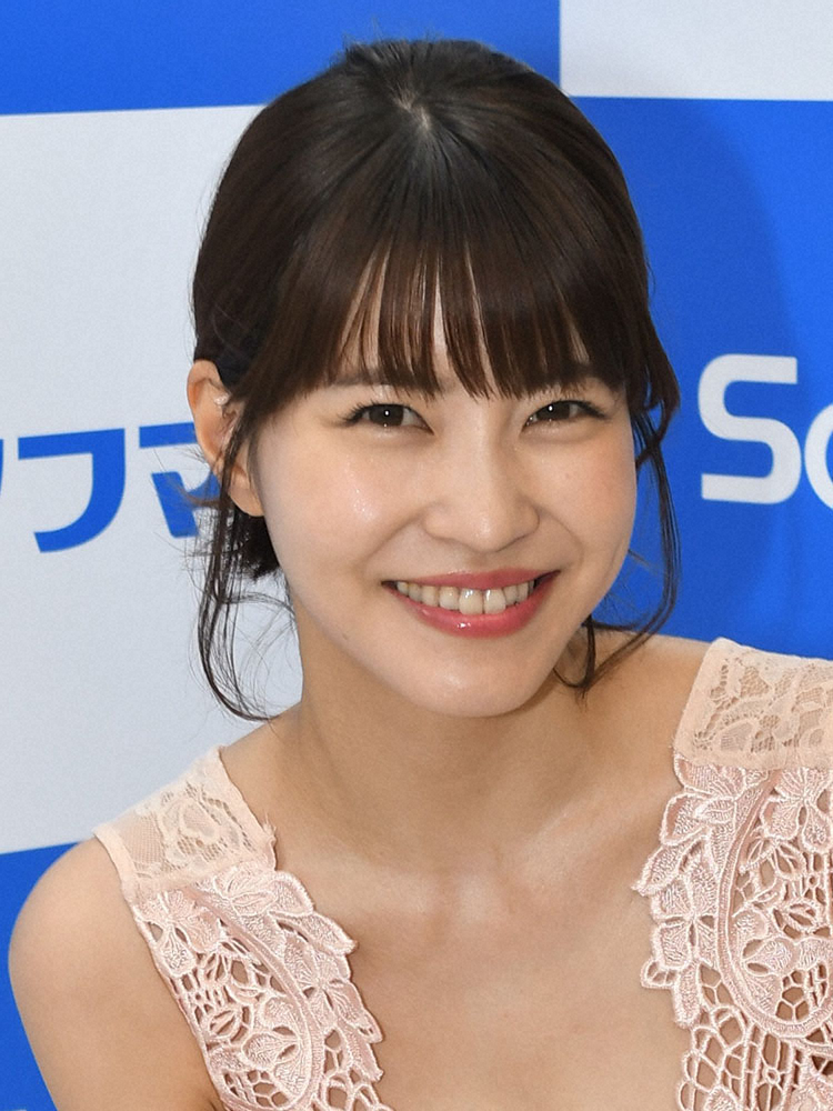 岸明日香　オスカー退社を報告「感謝の気持ちでいっぱいです」