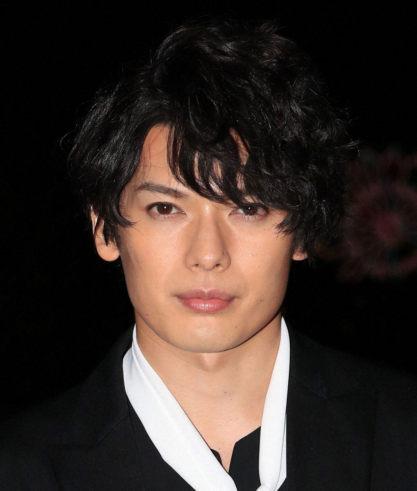 俳優・崎山つばさが退社発表　ミュージカル「刀剣乱舞」メンバーで紅白出場