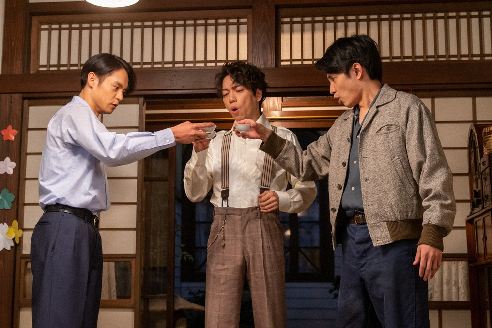 「エール」山崎育三郎が語る“親友”窪田正孝＆中村蒼との“絆”「信頼と感心」窪田持参の弁当に興味津々