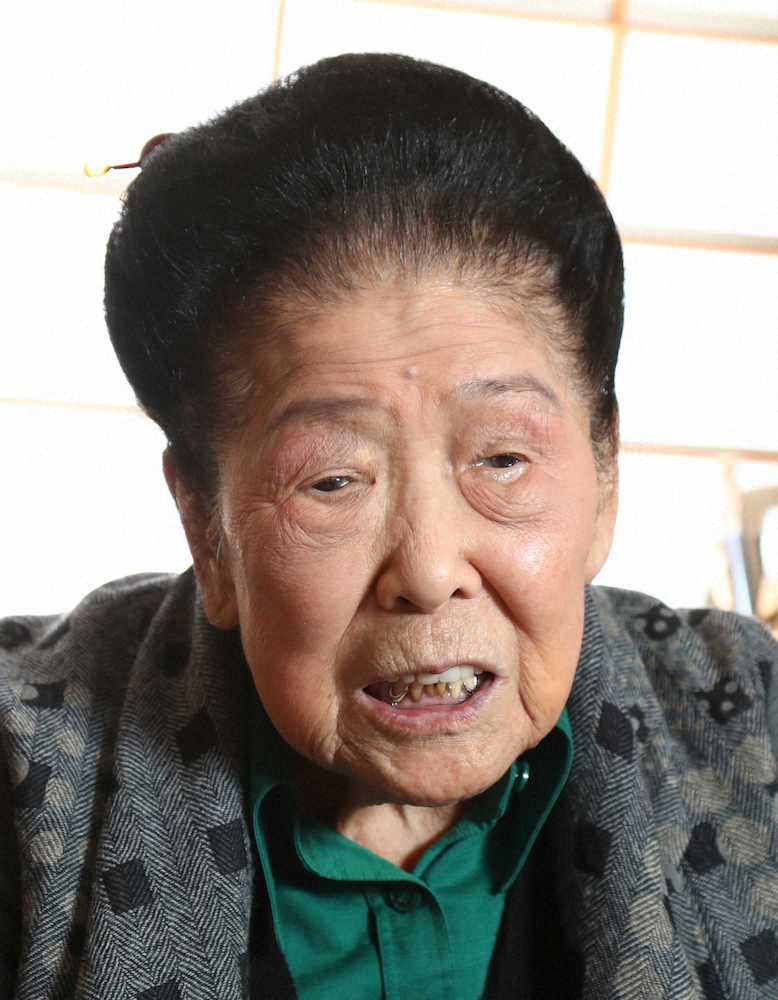 内海桂子さん、現役最年長芸人として活躍　時間オーバー時は「懐中電灯」で合図