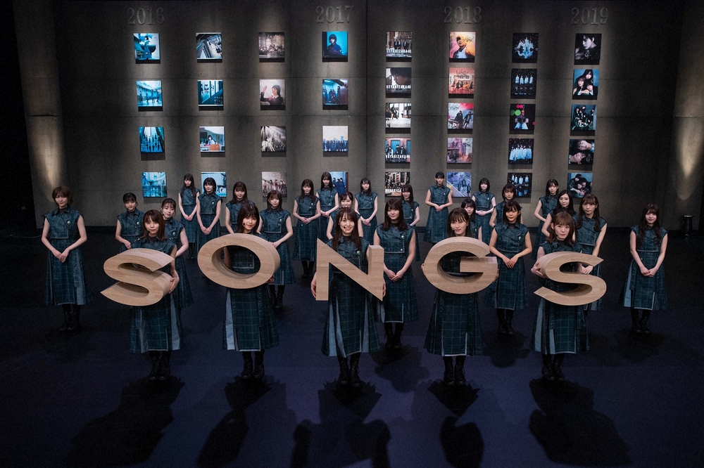 NHK「SONGS」に出演する欅坂46（C）NHK