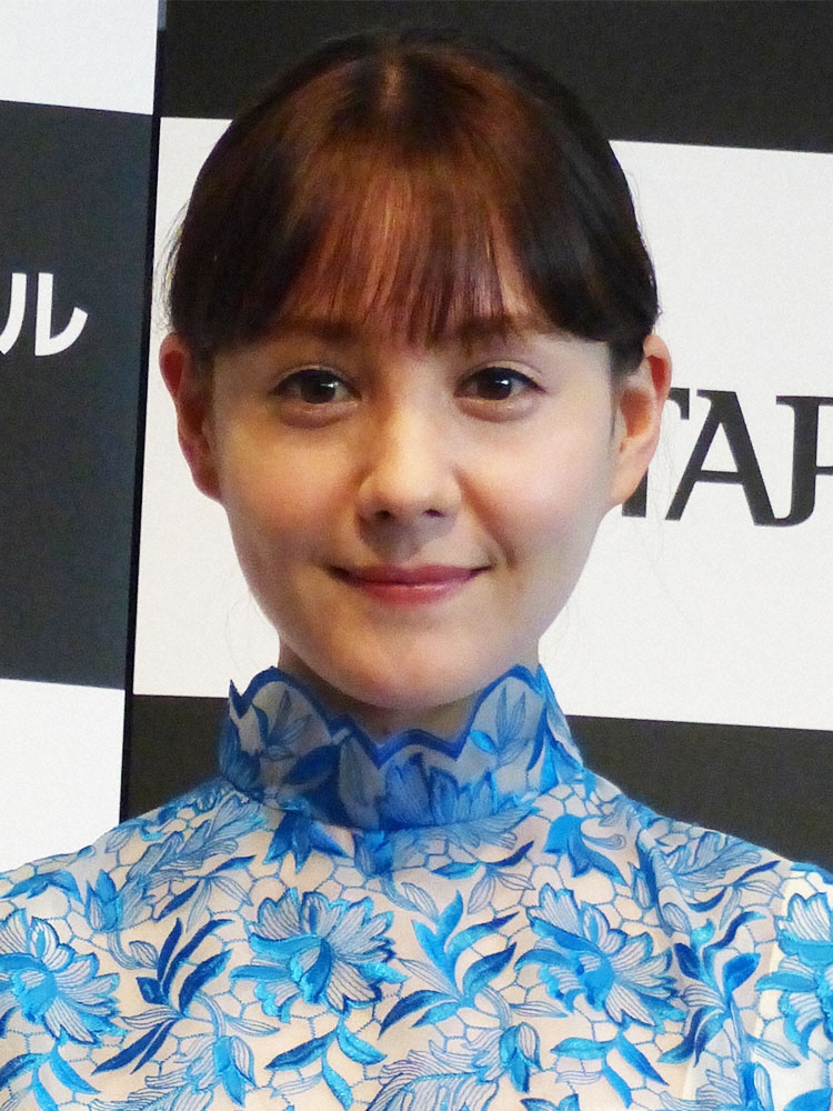 トリンドル玲奈　妹の瑠奈のインスタ開設と事務所所属報告　「美人姉妹」とファン歓喜