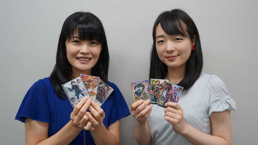 村田女流二段＆室田女流二段「ずっとハラハラドキドキ」　将棋カードゲーム「譚棋戦」をPR