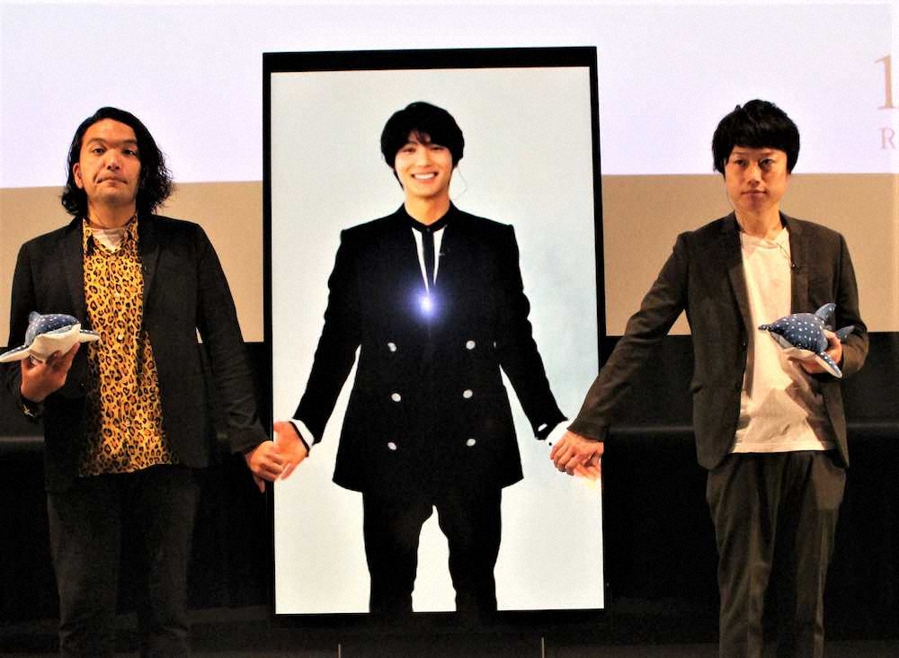 映画イベントに登場した中川大志（中央）、「見取り図」の盛山晋太郎（左）とリリー